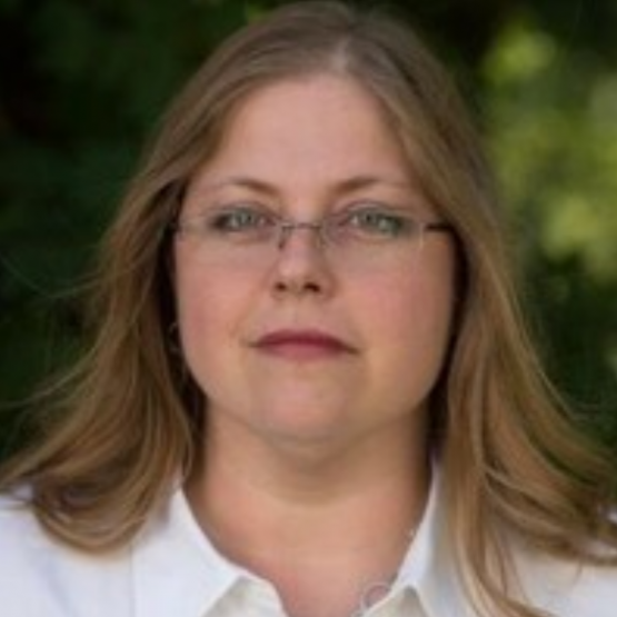 Dr. Viktoria Greanya